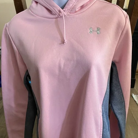 Under Armour Size LG Pink and Grey Hoddie - Picture 2 of 12